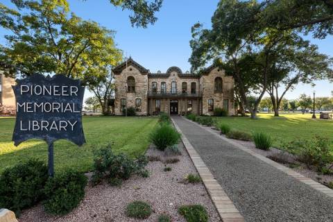 Pioneer Museum Complex